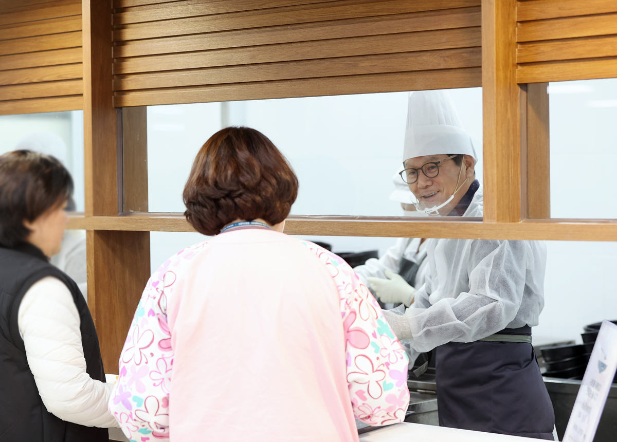 병원 집단급식소 현장체험 및 상생대화 이미지