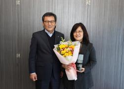 강릉명예시민증서 전달식 썸네일 4