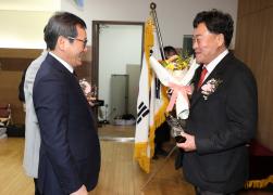 한국후계농업경영인 강릉시연합회 회장 및 임원진 이취임식 썸네일 1