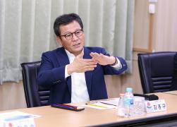 민선8기 시민과의 대화 중앙동 순방 썸네일 3