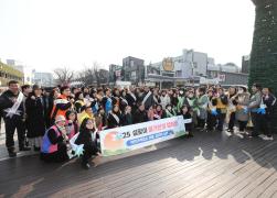 2025년 설맞이 물가안정 캠페인 및 전통시장 합동 장보기 행사(강릉중앙,성남시장)(3) 썸네일 3