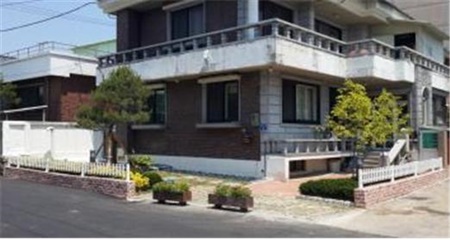 담장허물기 후 골목활용사례 세번째