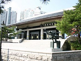 문화예술관 (리모델링중)