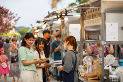 Chợ đêm phố Wolhwa